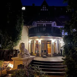 3* Nocleg ze śniadaniem Dworek Oliwski